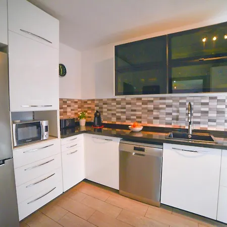 Casa Tamai, Ideal Familias En El Centro De La Isla Teguise (Lanzarote)